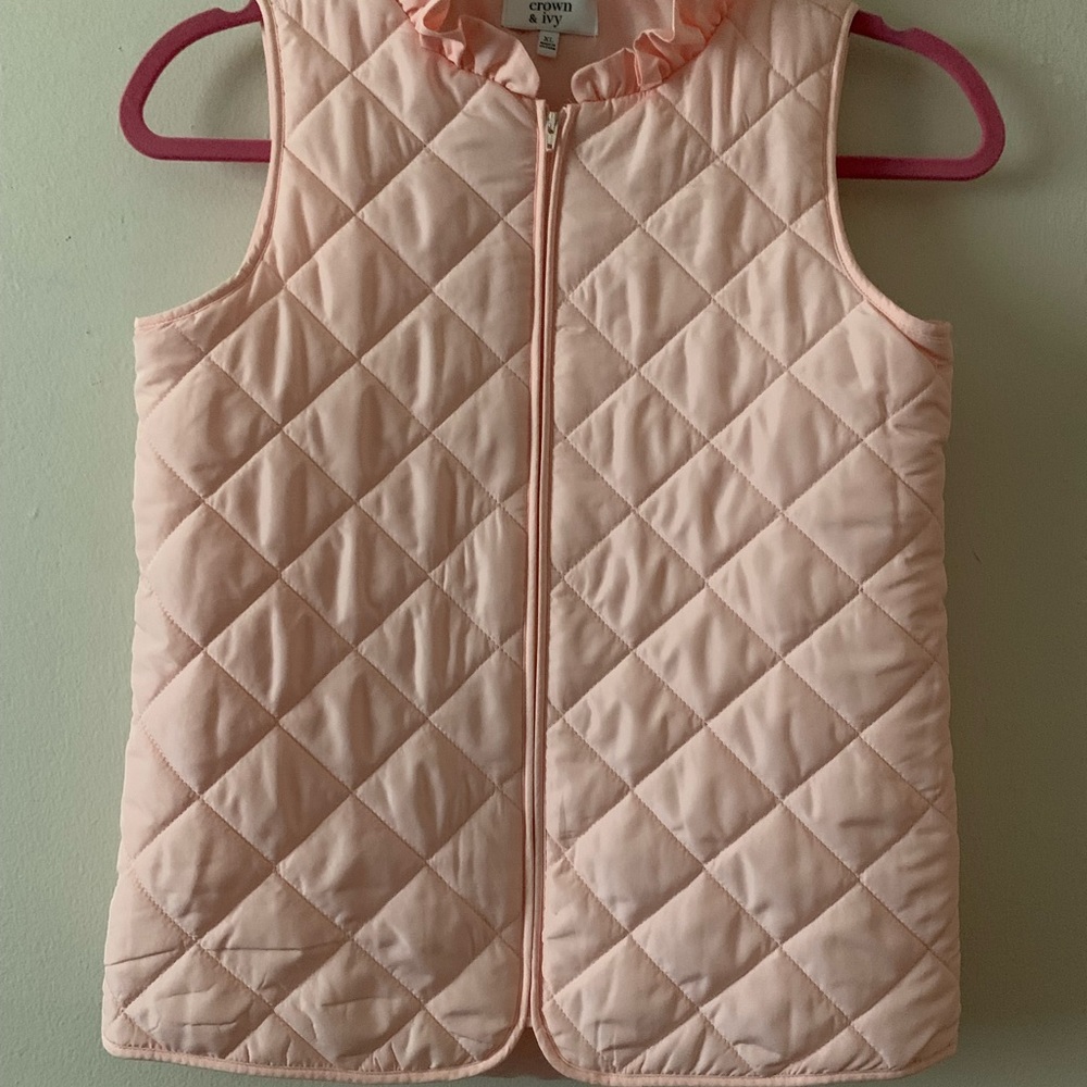 Crown & Ivy kids pink puffer vest Size XL kids